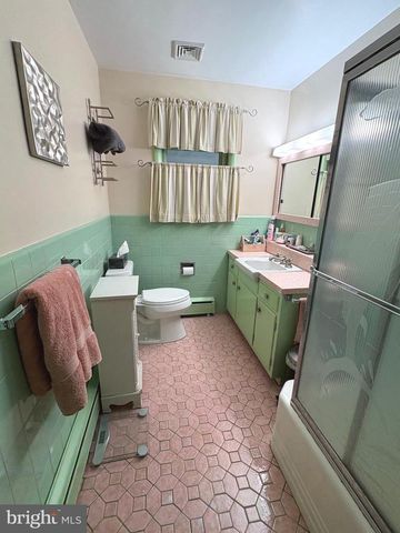 323 W FRANKLIN AVE, Collingswood, NJ 08107