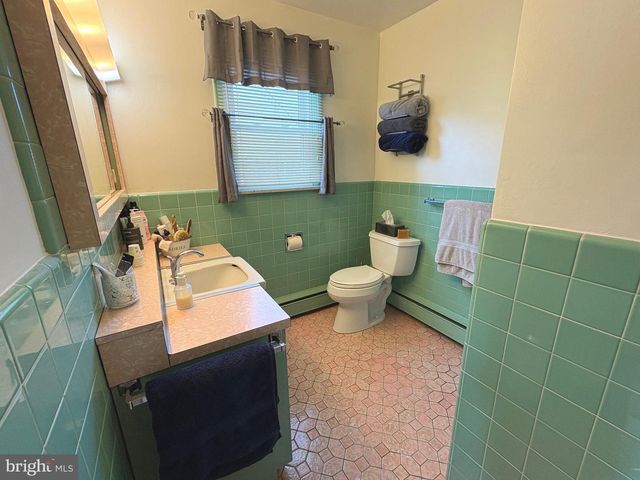 323 W FRANKLIN AVE, Collingswood, NJ 08107