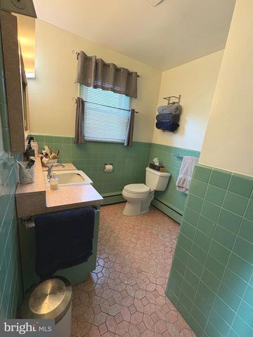 323 W FRANKLIN AVE, Collingswood, NJ 08107