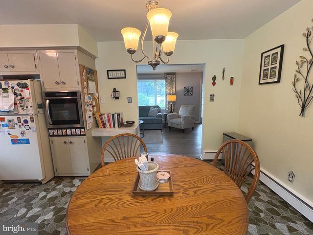 323 W FRANKLIN AVE, Collingswood, NJ 08107