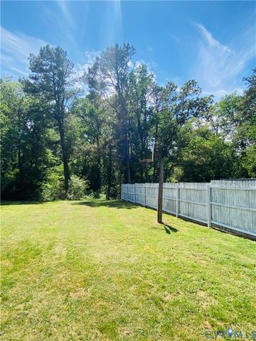 4215 Studley Rd, Mechanicsville, VA 23116