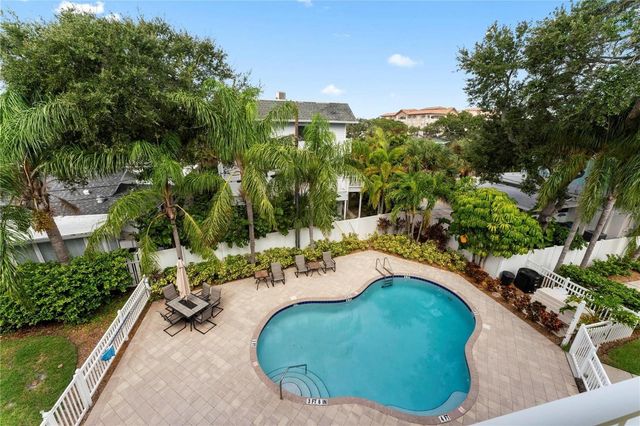 512 1ST STREET 108, Indian Rocks Beach, FL 33785