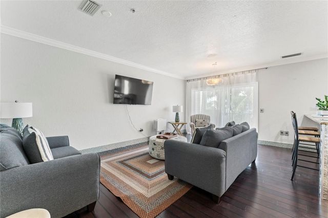 512 1ST STREET 108, Indian Rocks Beach, FL 33785