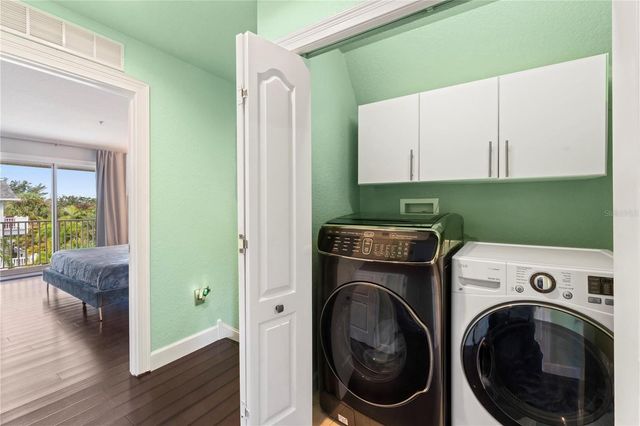 512 1ST STREET 108, Indian Rocks Beach, FL 33785