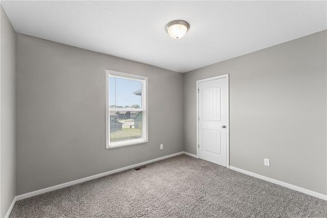 6011 NE 119th Terrace, Kansas City, MO 64156