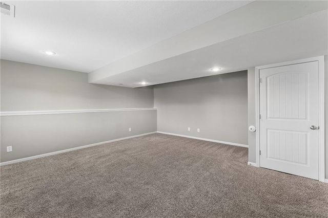 6011 NE 119th Terrace, Kansas City, MO 64156