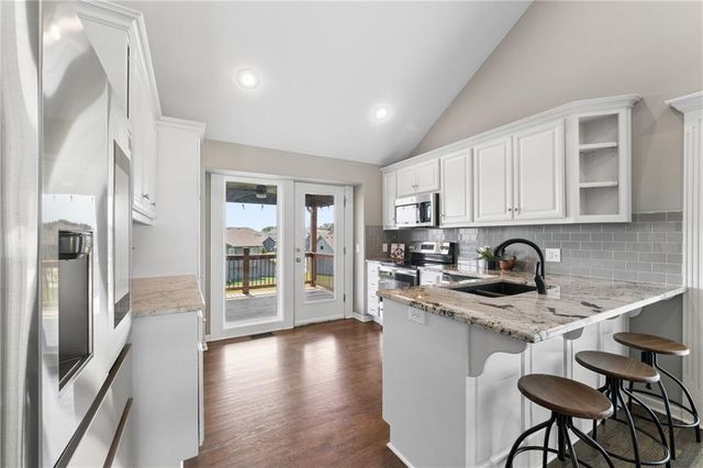 6011 NE 119th Terrace, Kansas City, MO 64156