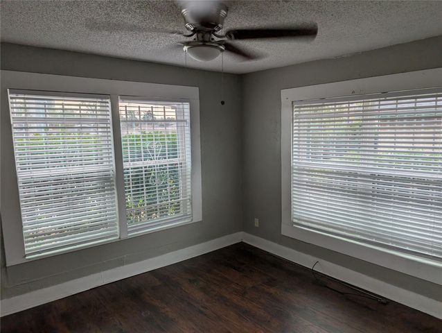 3203 Eastex Fwy, Houston, TX 77026