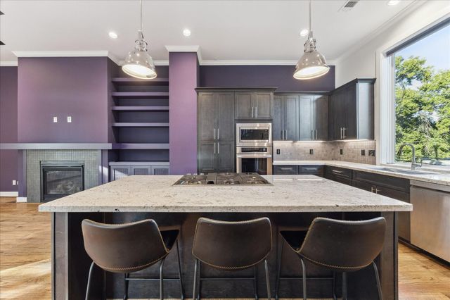 1902 Lizards Lane, Houston, TX 77043