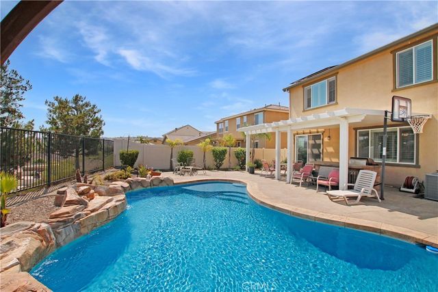 13122 Capricornio, Riverside, CA 92503