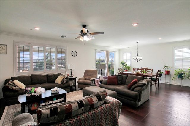 13122 Capricornio, Riverside, CA 92503