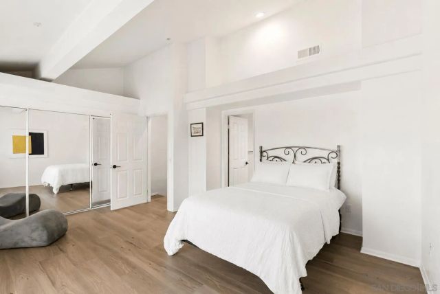 243 S Sierra Ave, Solana Beach, CA 92075