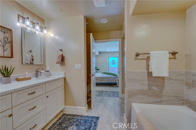 111 Greve Place, Pismo Beach, CA 93449