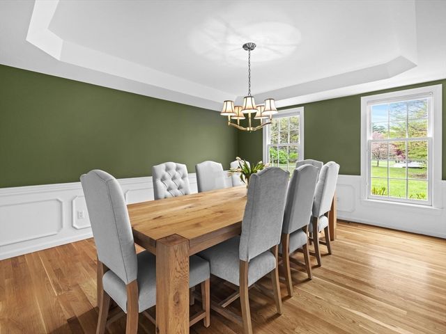 9 Catie Dr, Westborough, MA 01581