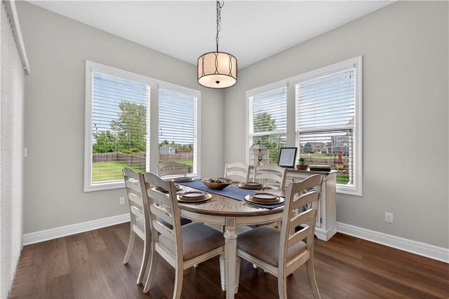 1540 SW Cornwall Road, Raymore, MO 64083