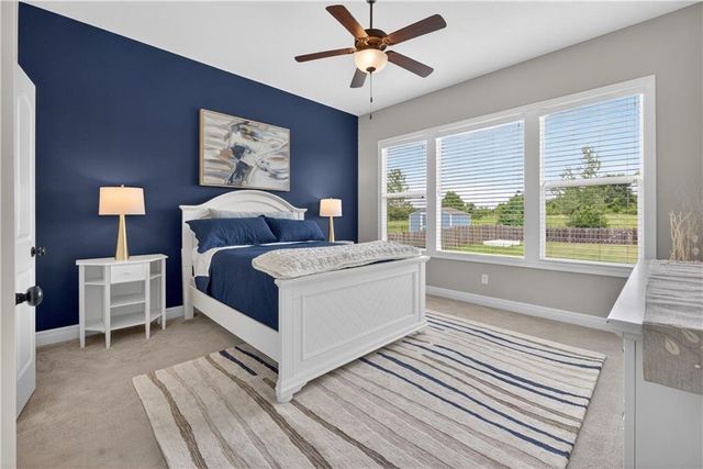 1540 SW Cornwall Road, Raymore, MO 64083