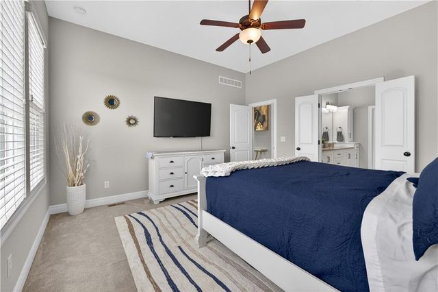 1540 SW Cornwall Road, Raymore, MO 64083