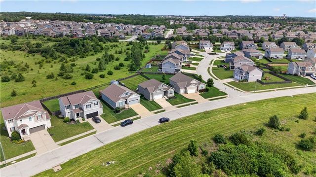 1540 SW Cornwall Road, Raymore, MO 64083