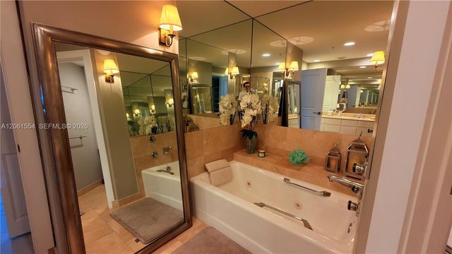 888 Brickell Key Drive 508, Miami, FL 33131