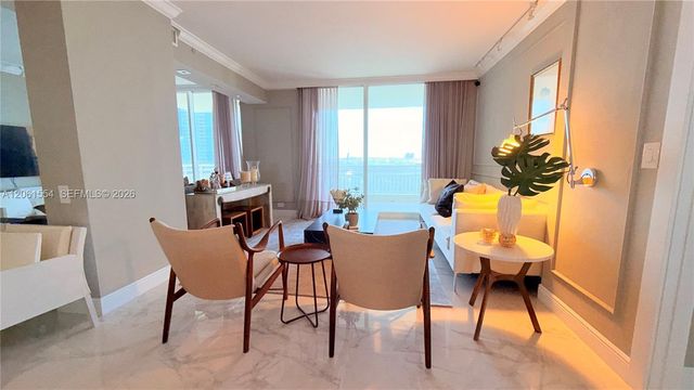 888 Brickell Key Drive 508, Miami, FL 33131