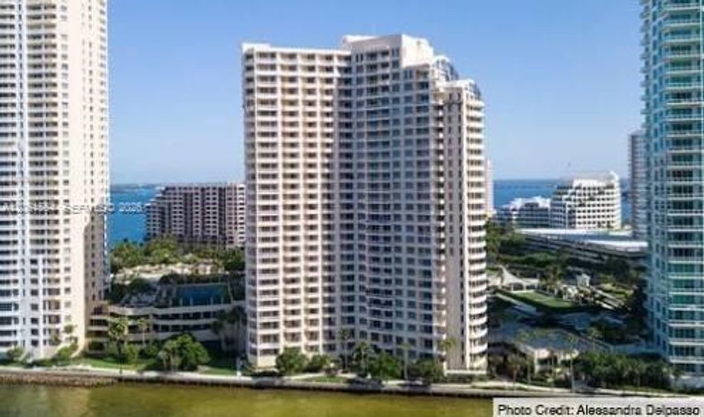 888 Brickell Key Drive 508, Miami, FL 33131