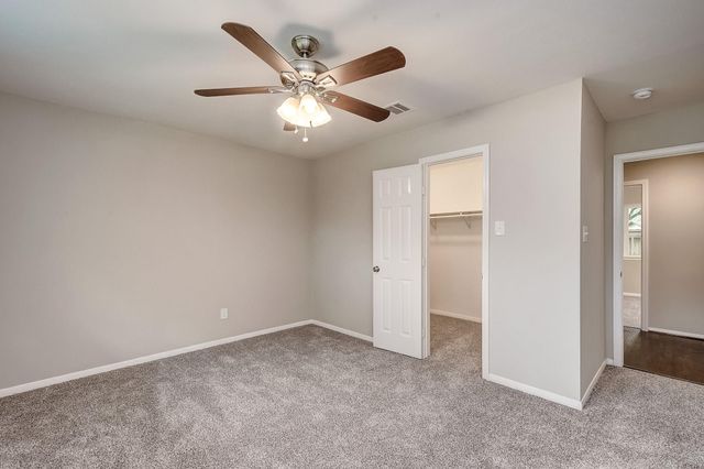 158 Bluebonnet Street, Sugar Land, TX 77478