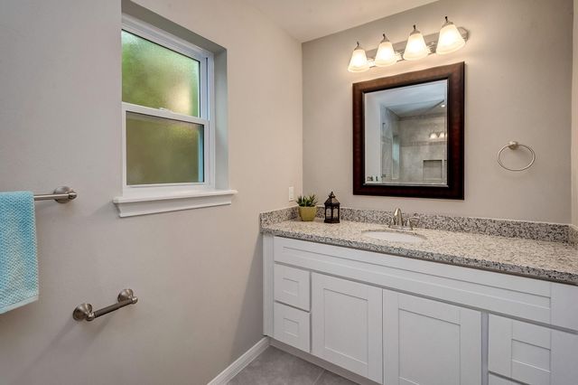 158 Bluebonnet Street, Sugar Land, TX 77478