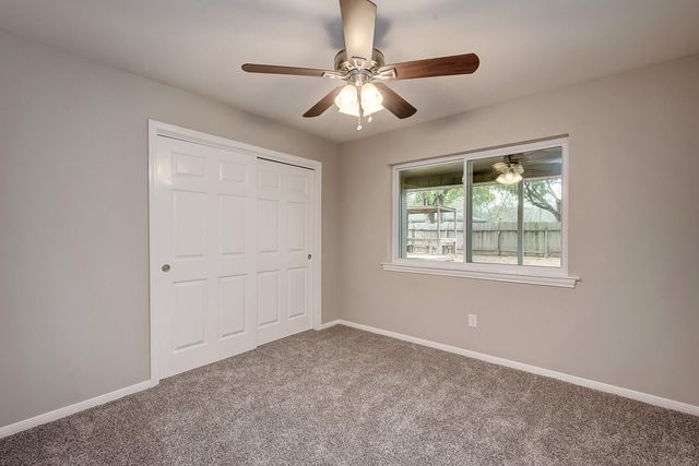 158 Bluebonnet Street, Sugar Land, TX 77478