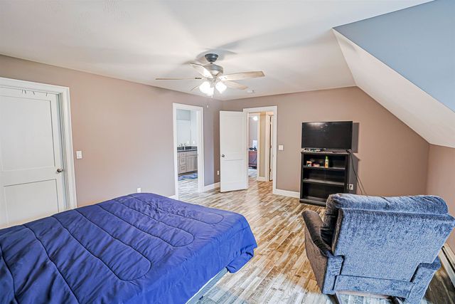 18 Gilman Street, Laconia, NH 03246