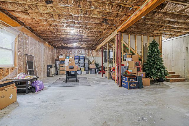 18 Gilman Street, Laconia, NH 03246
