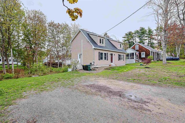 18 Gilman Street, Laconia, NH 03246