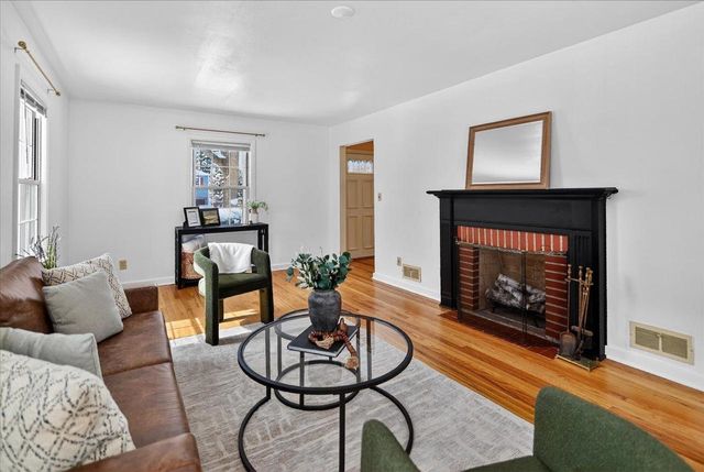 321 S Owen Drive, Madison, WI 53705