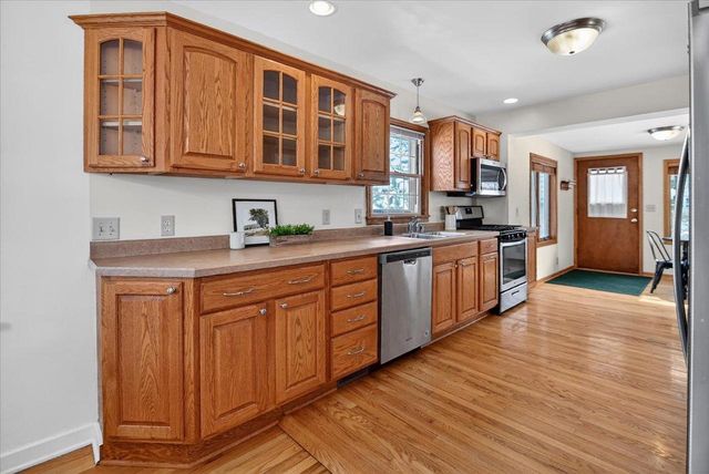 321 S Owen Drive, Madison, WI 53705