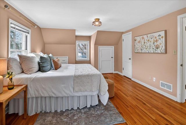 321 S Owen Drive, Madison, WI 53705