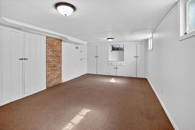 321 S Owen Drive, Madison, WI 53705