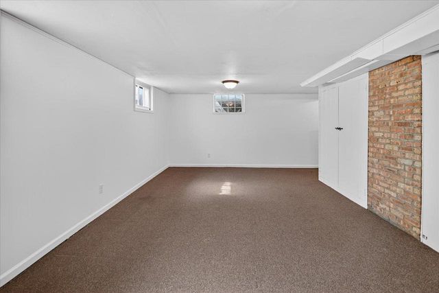 321 S Owen Drive, Madison, WI 53705