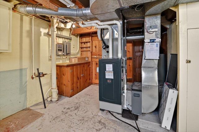 321 S Owen Drive, Madison, WI 53705