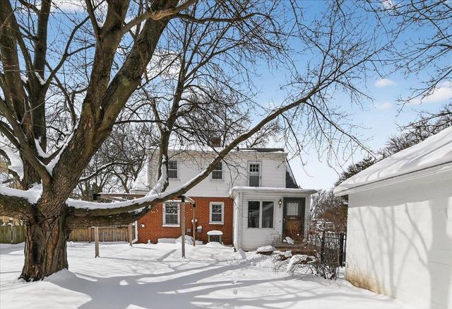 321 S Owen Drive, Madison, WI 53705