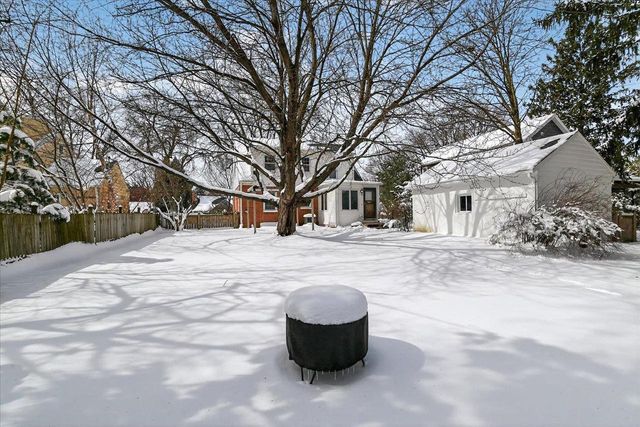 321 S Owen Drive, Madison, WI 53705