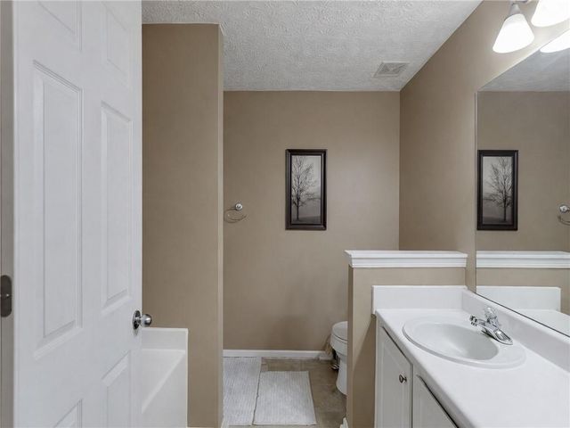 4842 Canberra Way, Flowery Branch, GA 30542