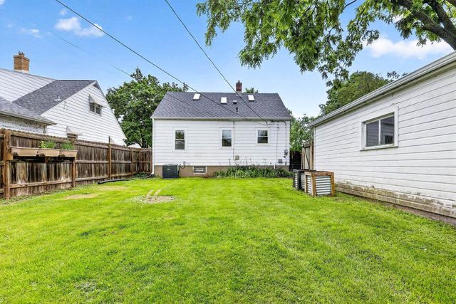 518 Algoma Street, Madison, WI 53704