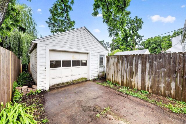 518 Algoma Street, Madison, WI 53704