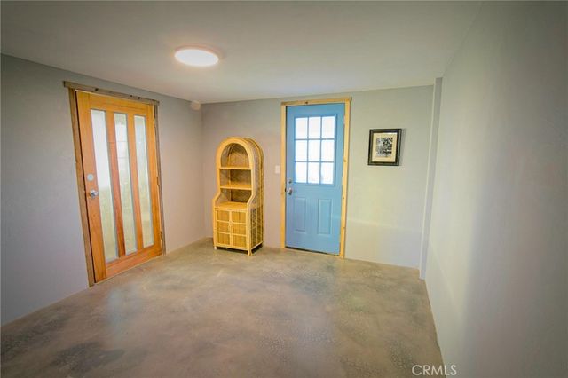 915 Dakota Lane, Landers, CA 92285