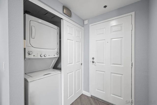 640 Camino De La Reina 1206, San Diego, CA 92108