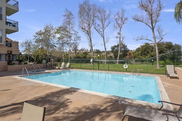 640 Camino De La Reina 1206, San Diego, CA 92108