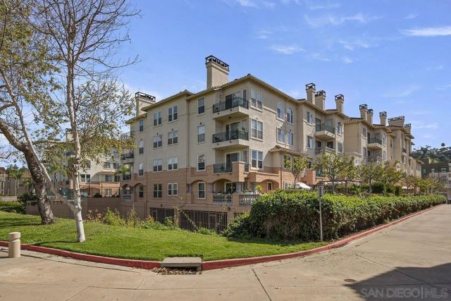 640 Camino De La Reina 1206, San Diego, CA 92108