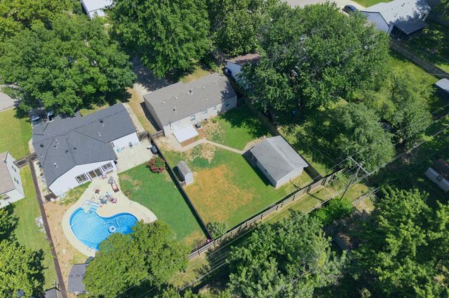 1039 N Kokomo, Derby, KS 67037