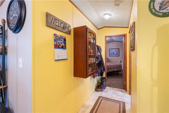 74 Bloomdale MHP, West Bloomfield, NY 14469