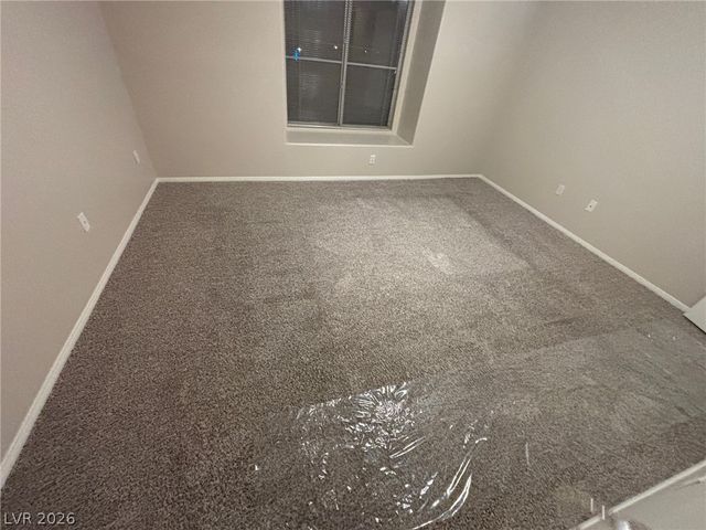 4970 BLACK BEAR Road 202, Las Vegas, NV 89149