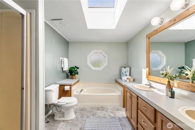 2019 SE Richmond Lane, Port Orchard, WA 98367